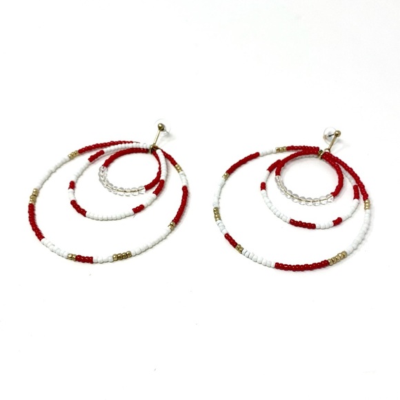 New Free People Landslide Layered Earrings Beaded Hoops White Red Gold - Picture 6 of 10